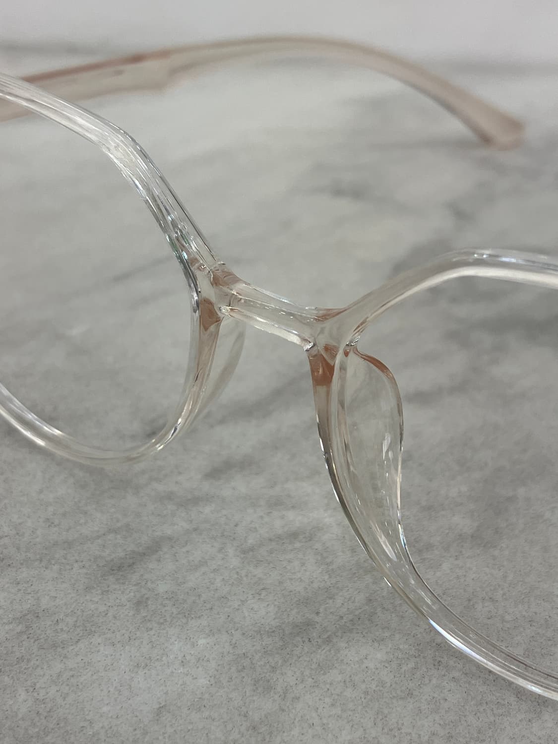 오앤씨 ONC 라운드 뿔테 안경 (블랙,클리어 2가지) 상품이미지5