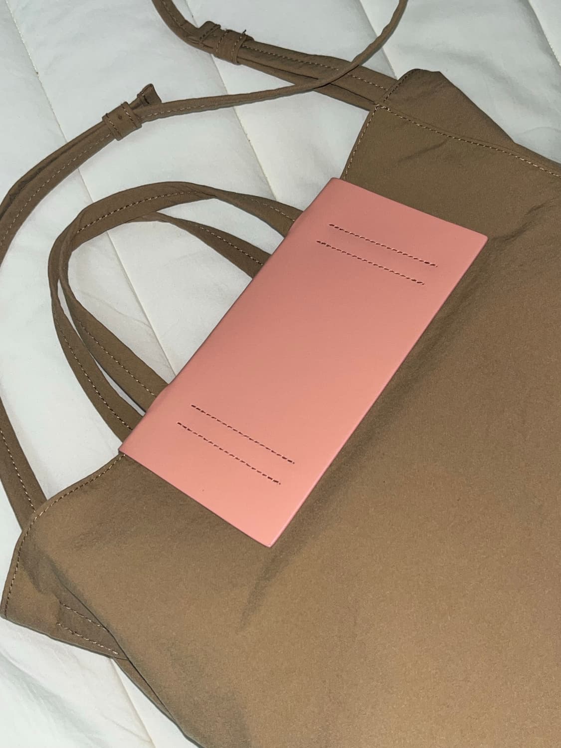 아크네스튜디오 베이커백 M 핑크 팝니다 상품이미지3