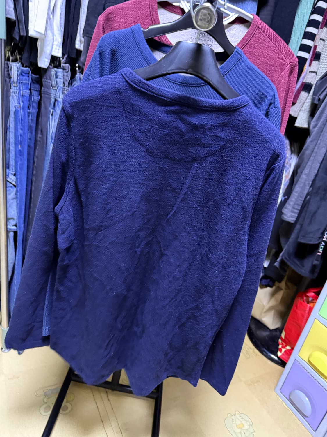 안녕하세요~ ziosongzio 긴팔 고급티셔츠100사이즈 판매합니다 상품이미지3