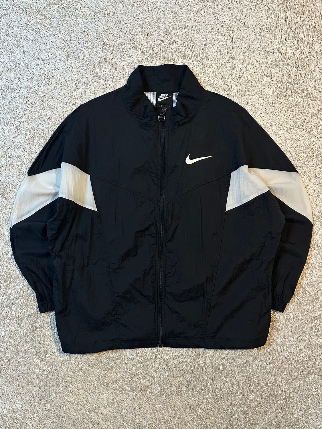 나이키 NIKE 빅스우시 배색 바람막이 자켓 오레오 상품이미지1