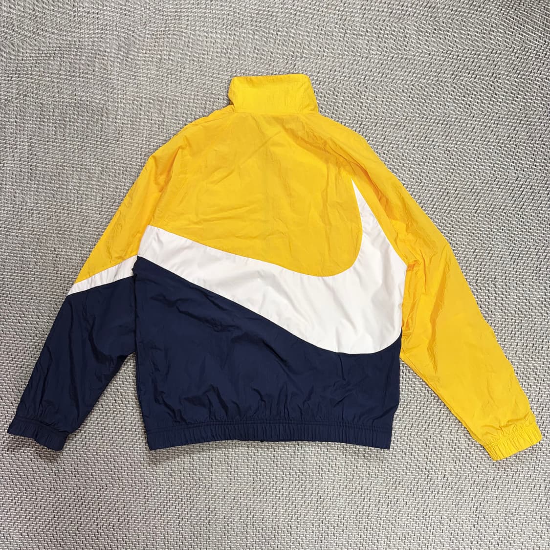 (S)나이키 빅스우시 투톤 바람막이 점퍼 상품이미지3