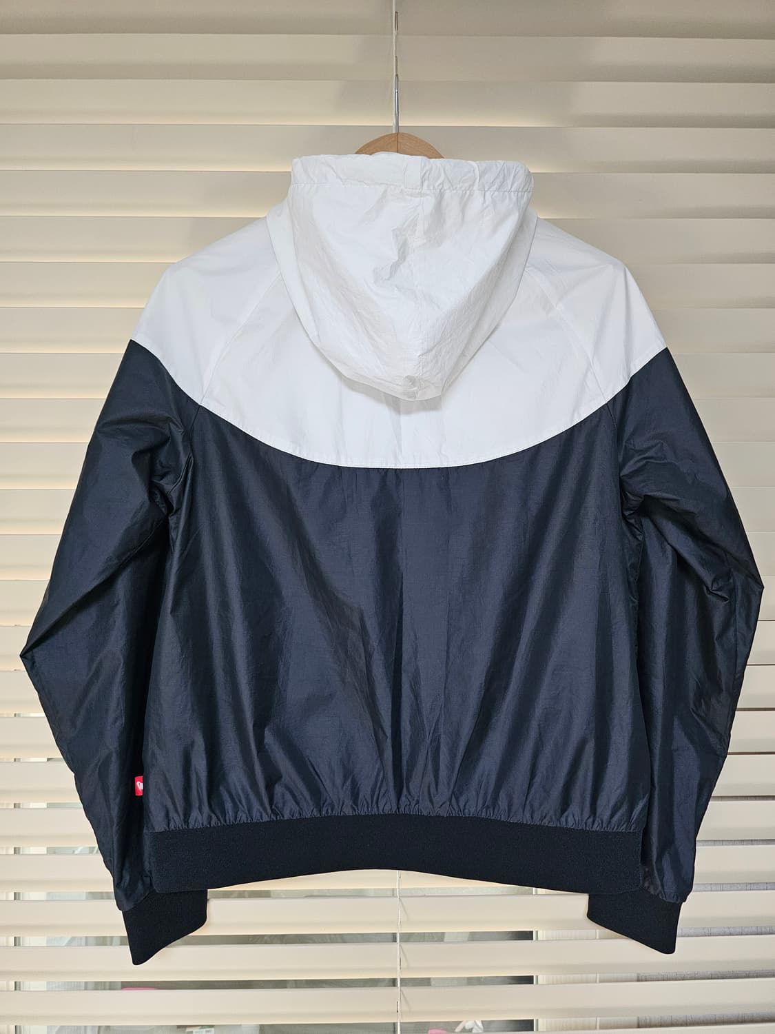 나이키 여성 윈드러너 바람막이 XL 상품이미지3