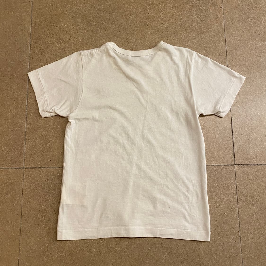 꼼데가르송 플레이 티셔츠 상품이미지2