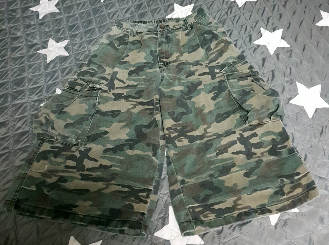 반밴딩 카모 파라슈트 카고 버뮤다 팬츠 (28~30) 상품이미지1