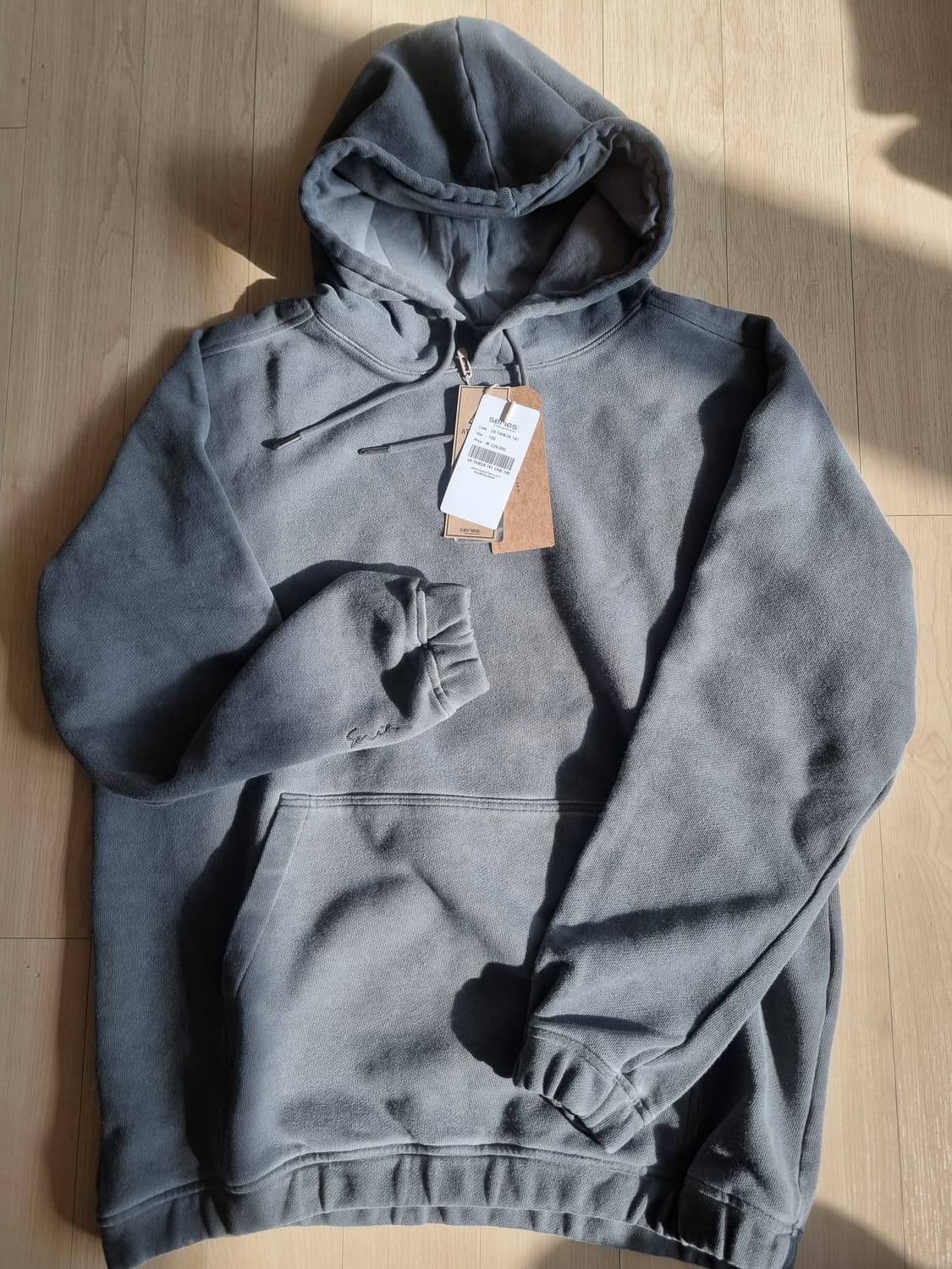 시리즈 Series 오버핏 루나다잉 빈티지 후드티 상품이미지1