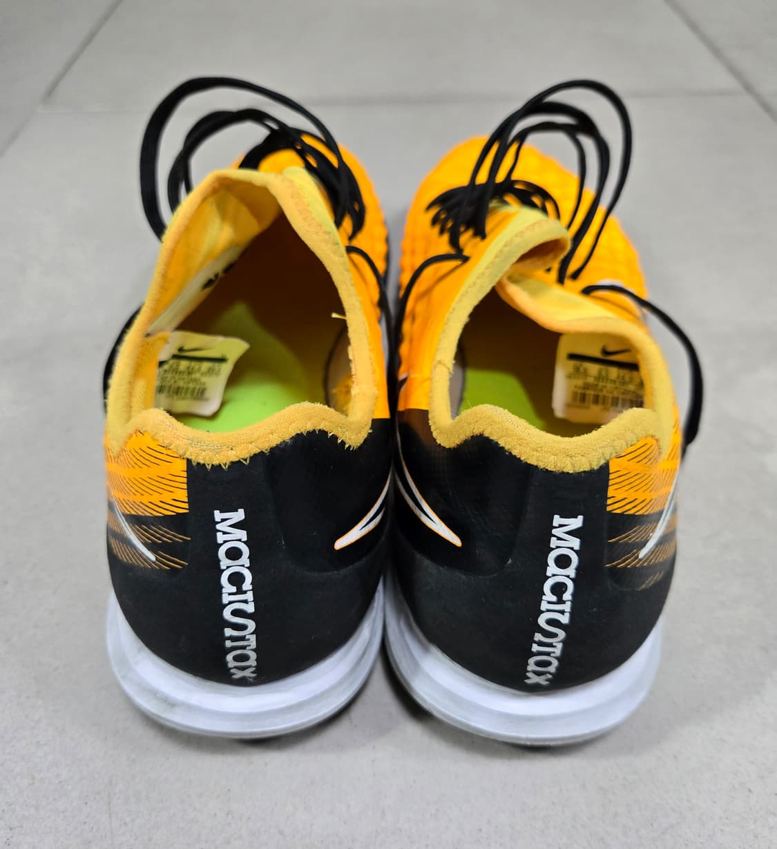 나이키 마지스타 X 피날레2 풋살화 TF 285mm 상품이미지5