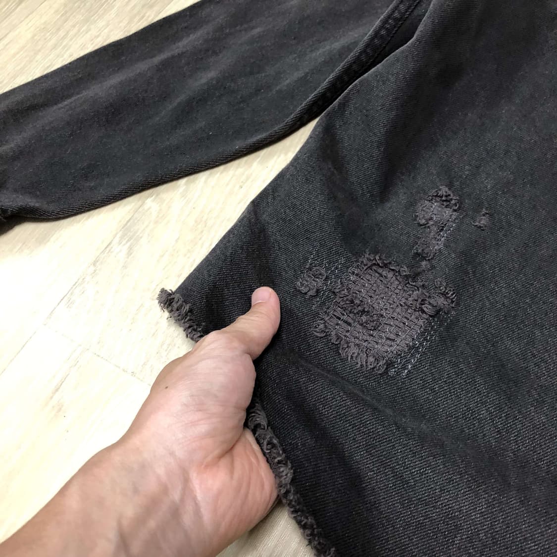 (XL) 자라 ZARA 디스트로이드 데님 웨스턴 셔츠 자라 데님셔츠 블랙 상품이미지3