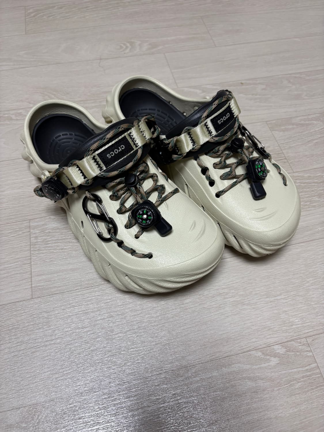 크록스 에코 클로그 파라코드 커스텀 (260) 상품이미지2