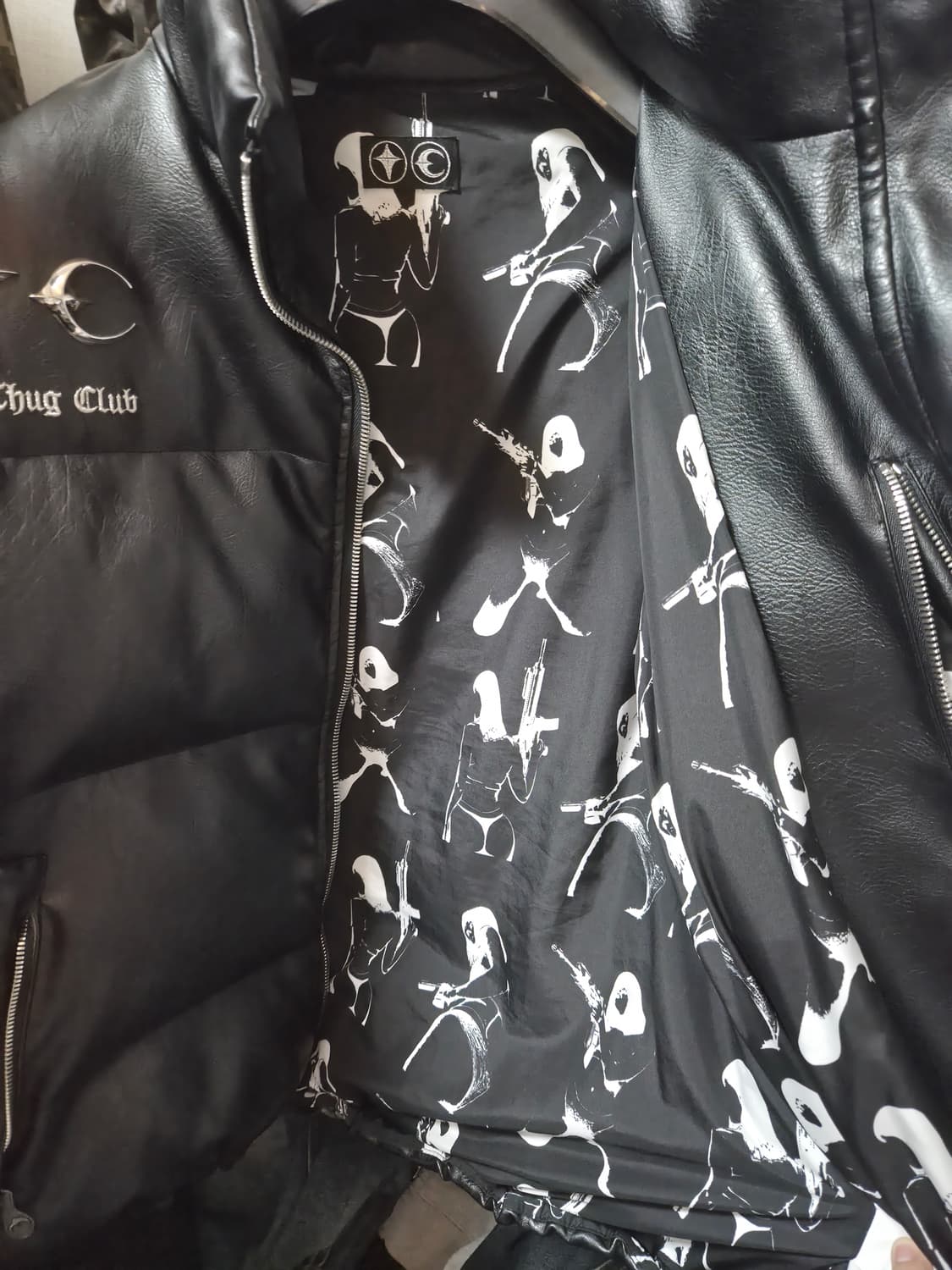 떠그클럽 패딩 신품급 3 상품이미지6