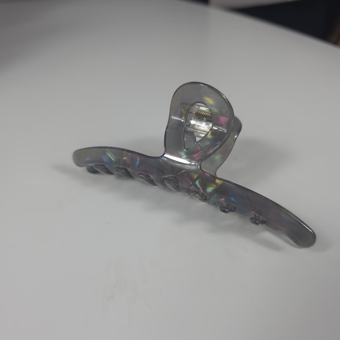 [새상품] 블랙 오로라 홀로그램 그레이 집게핀 헤어 악세사리 상품이미지1