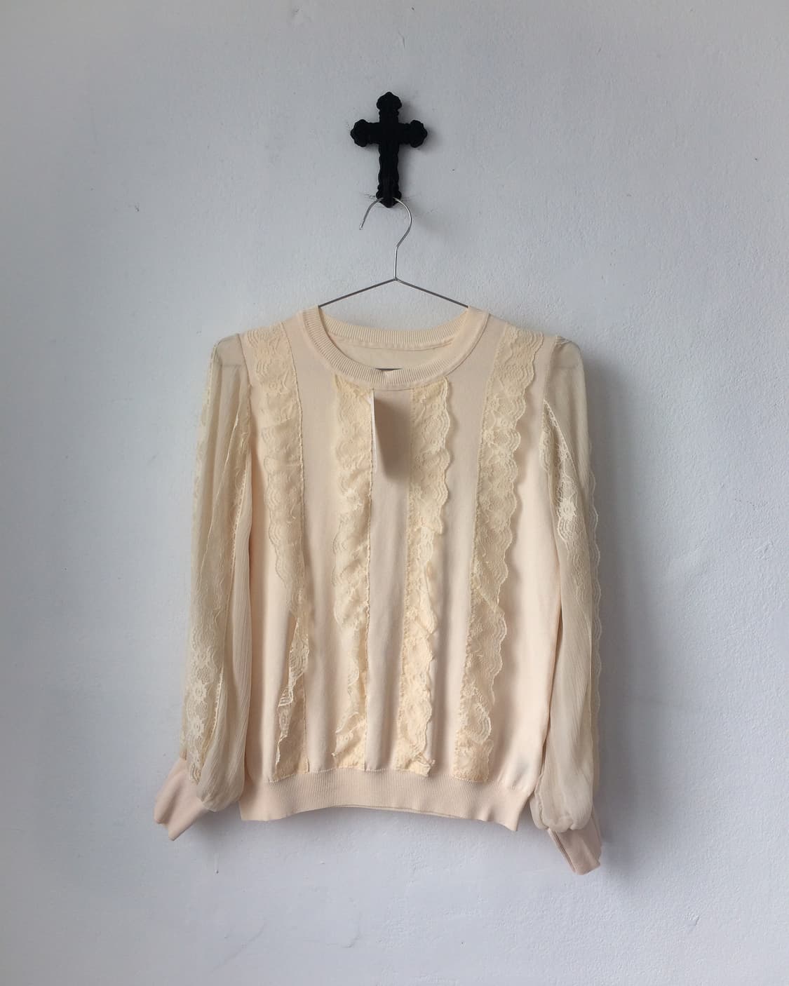 Lace trimming top 상품이미지2