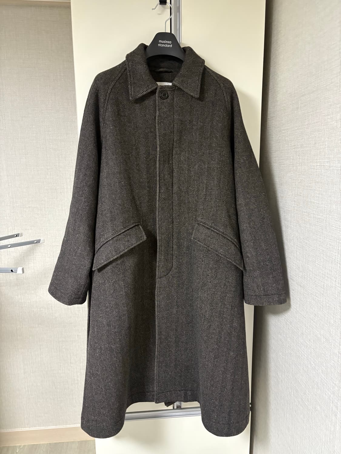 비슬로우 헤링본 발마칸 코트 상품이미지2