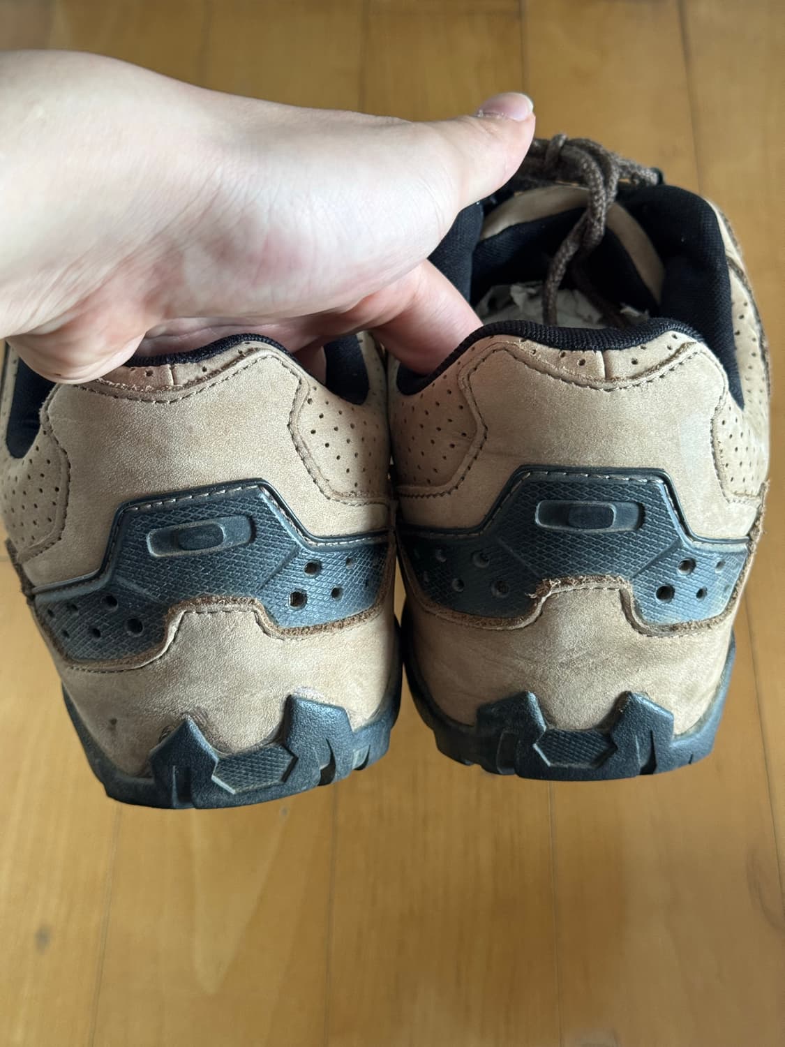 오클리 아카이브 슈즈 상품이미지4