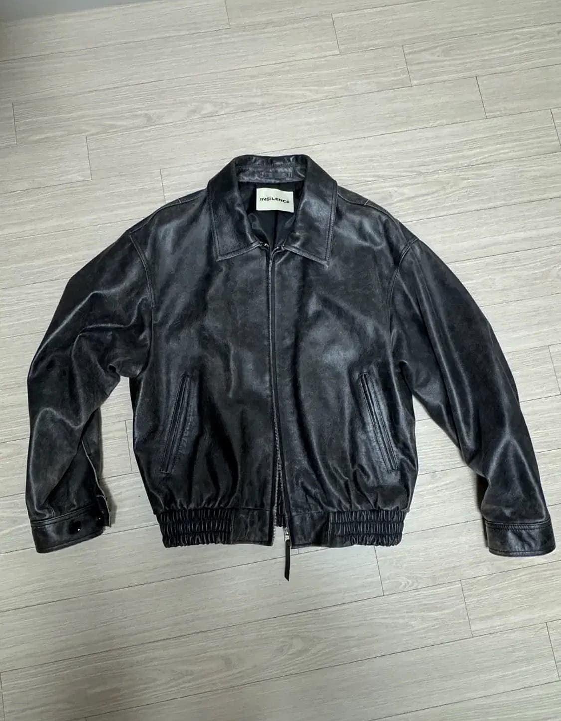 인사일런스 디스트레스드 레더자켓 판매 상품이미지1