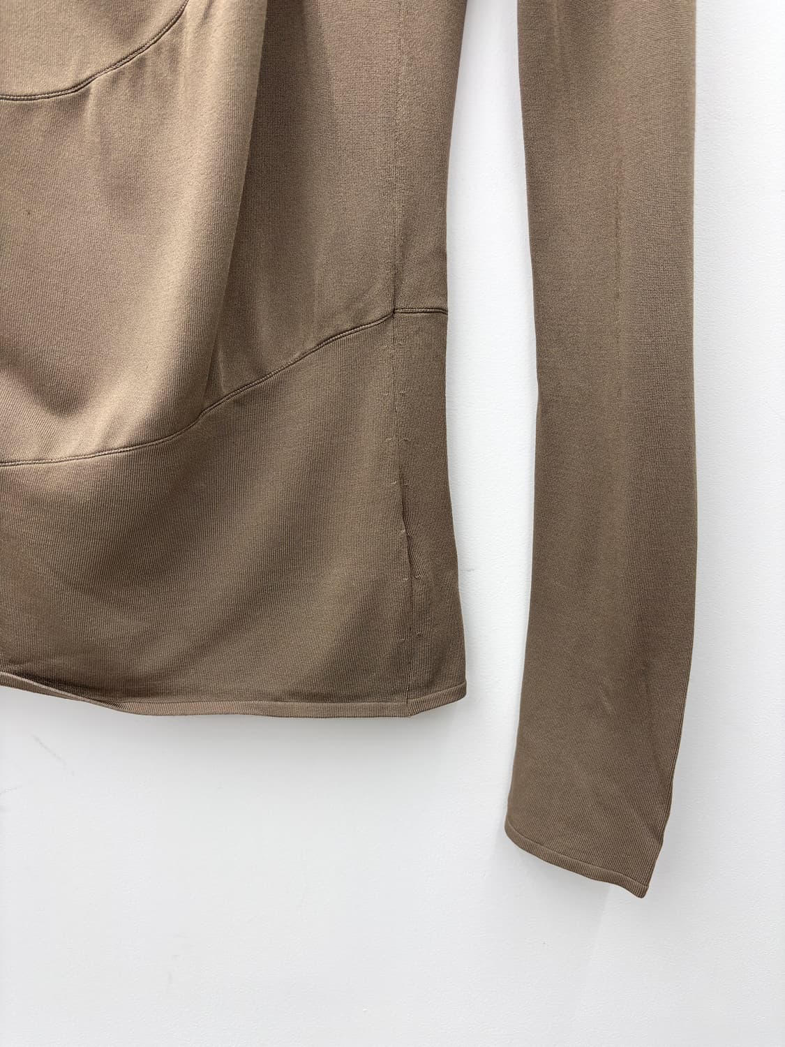 DRAPED LONG SLEEVE 상품이미지3