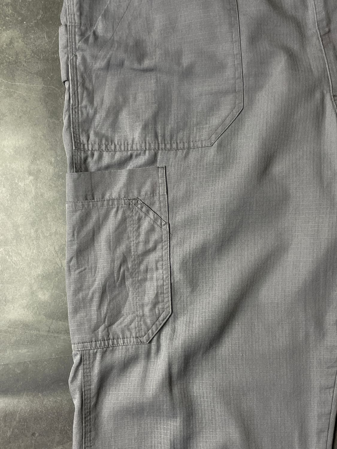 CARHARTT 칼하트 하프밴딩 그레이 카고 워크팬츠 상품이미지4