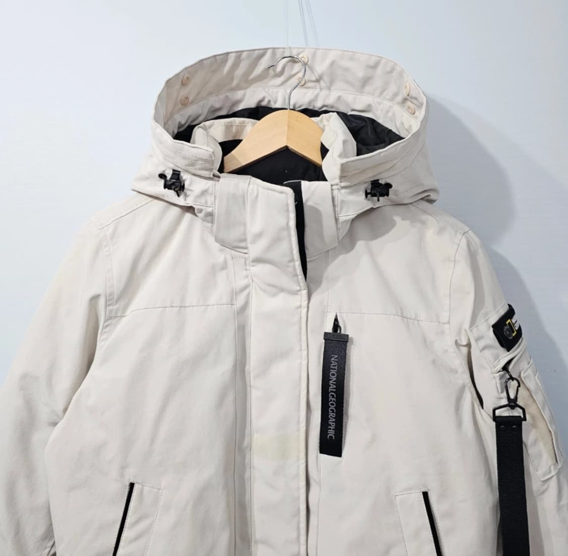 내셔널지오그래픽 여성 숏패딩 화이트 ~66 상품이미지4