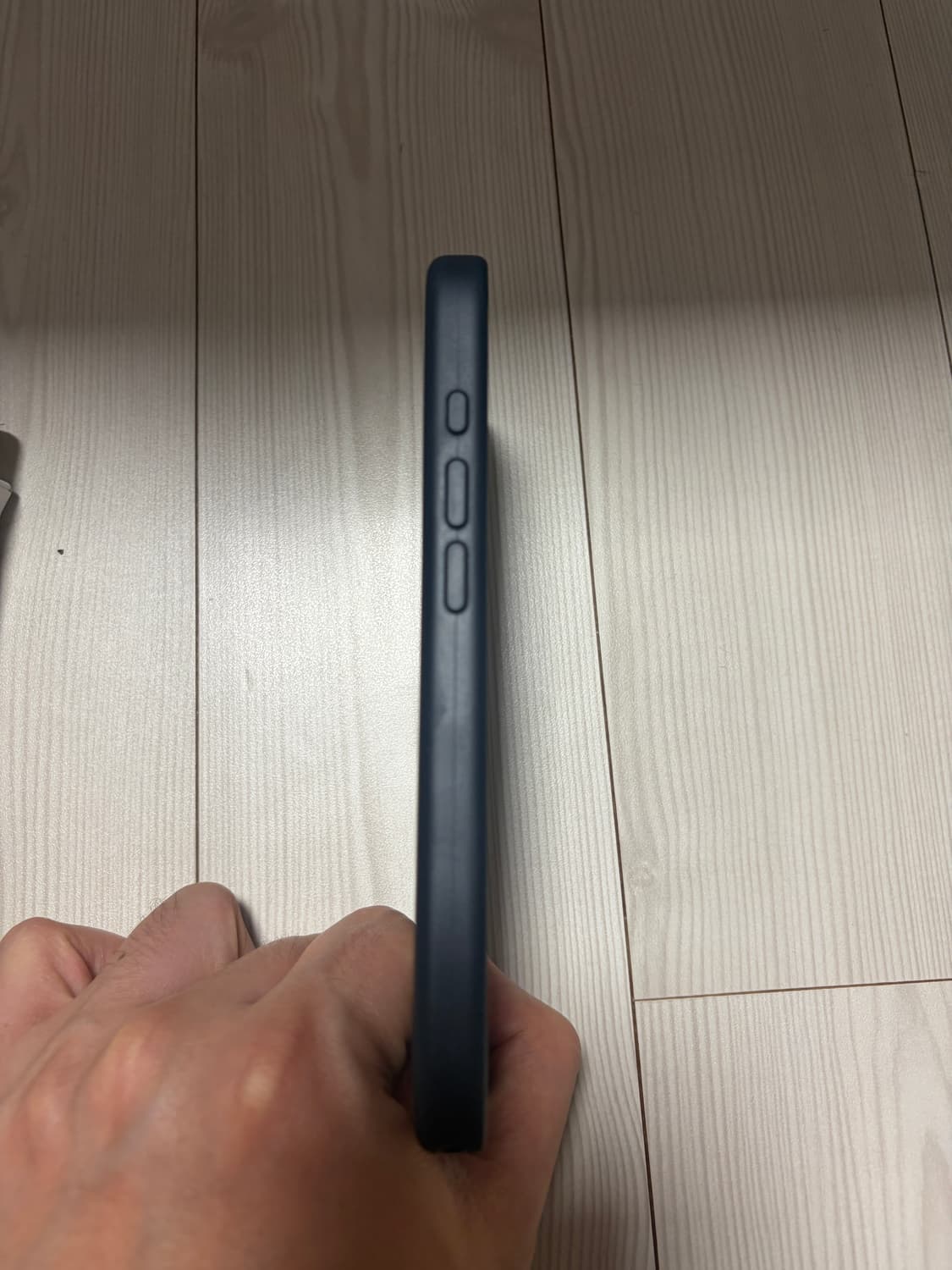 Apple 정품 아이폰17 맥세이프 실리콘 케이스 블랙 상품이미지5