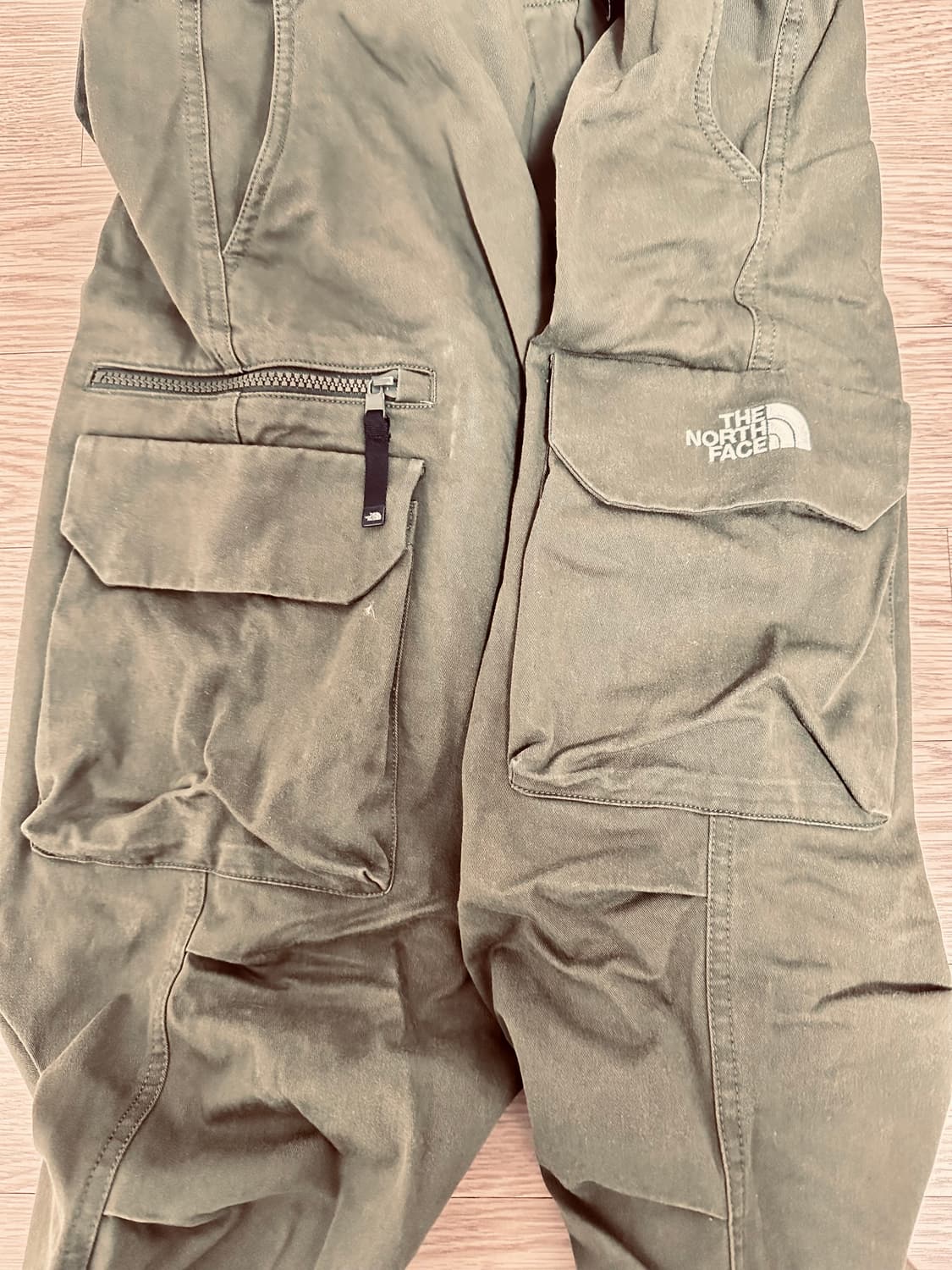 노스페이스 & 유니클로 포함 남성 여름 상의 & 하의 5벌 일괄 판매 상품이미지6