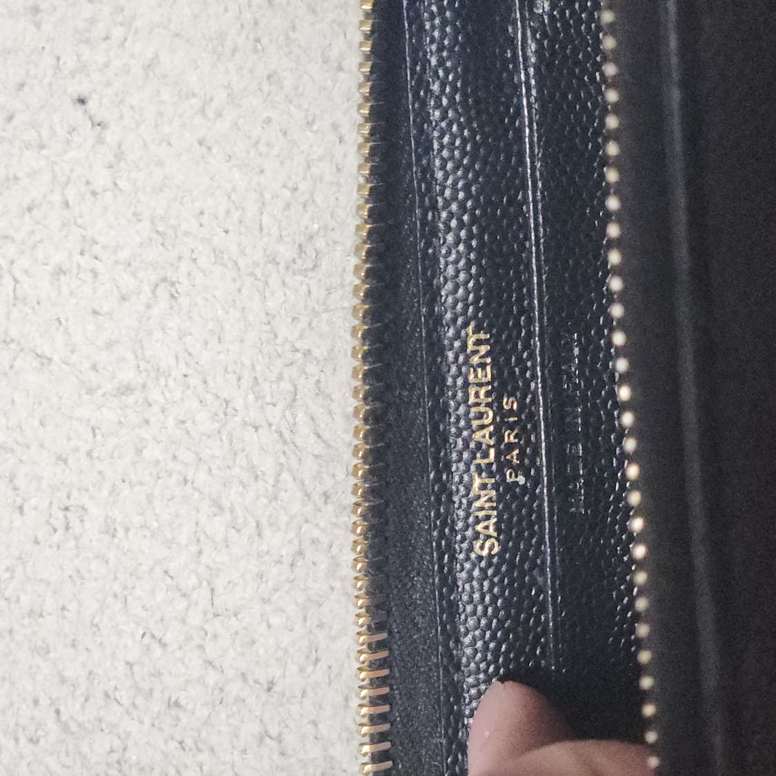 [os/정품] 생로랑 지퍼돌이 중지갑 상품이미지6