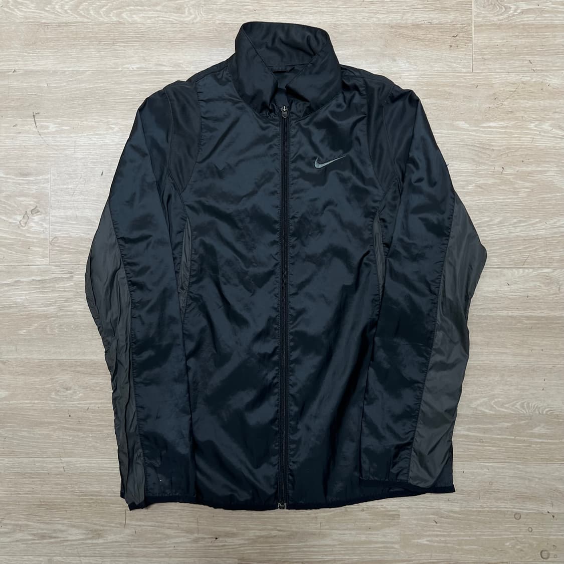 나이키 스우시 자수 로고 바람막이 집업자켓 [블랙] M/95 상품이미지1