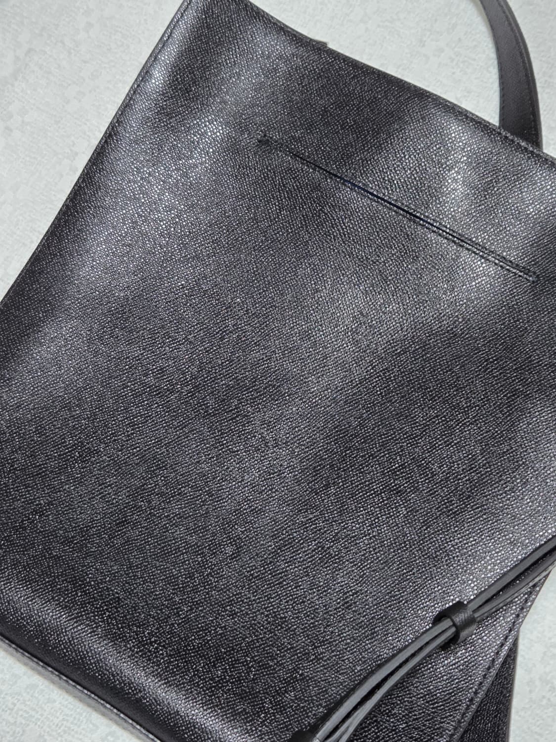 질스튜어트 가죽 크로스백 상품이미지4