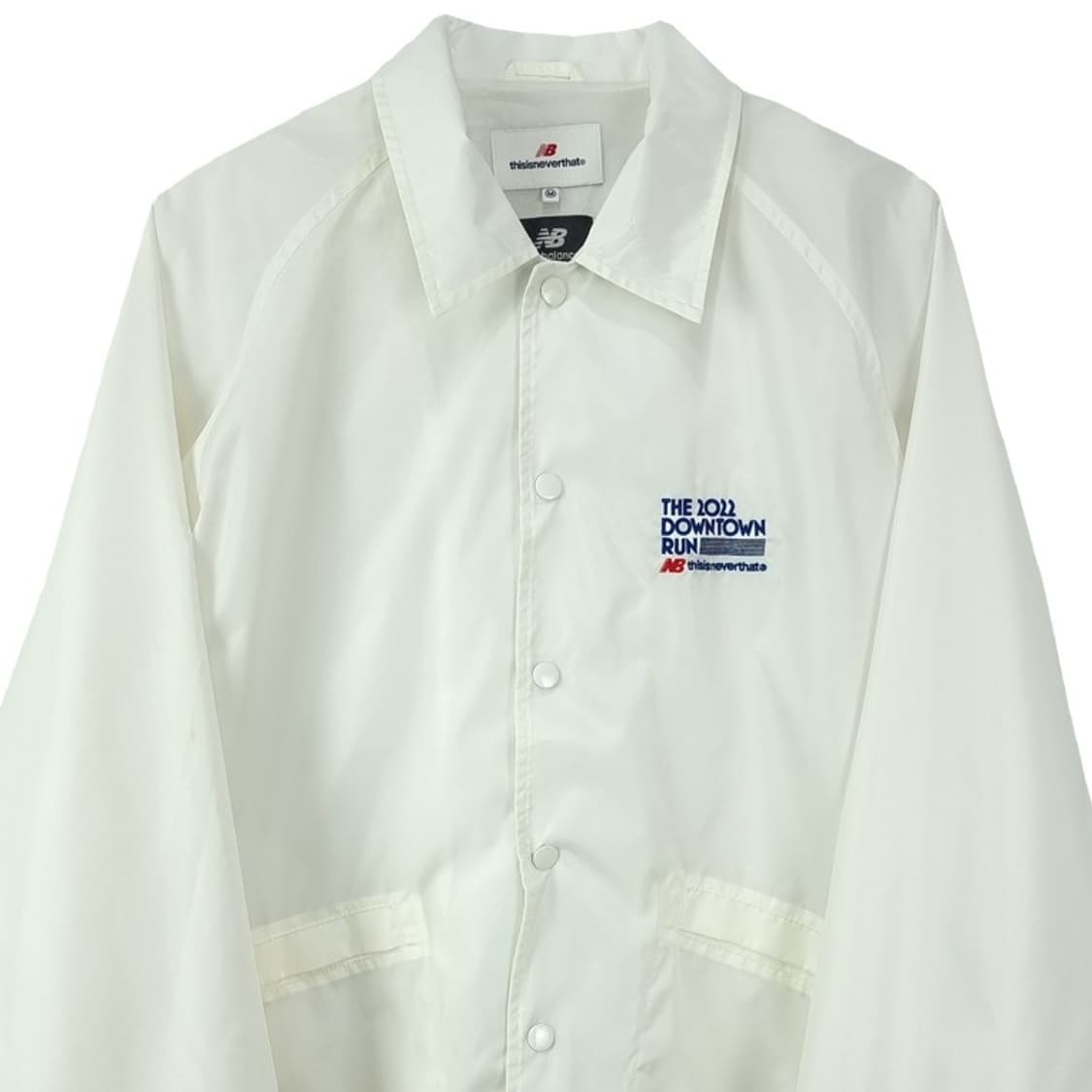 [디스이즈네버댓 X 뉴발란스] 오버핏 코치 자켓 아이보리 M19022 상품이미지4