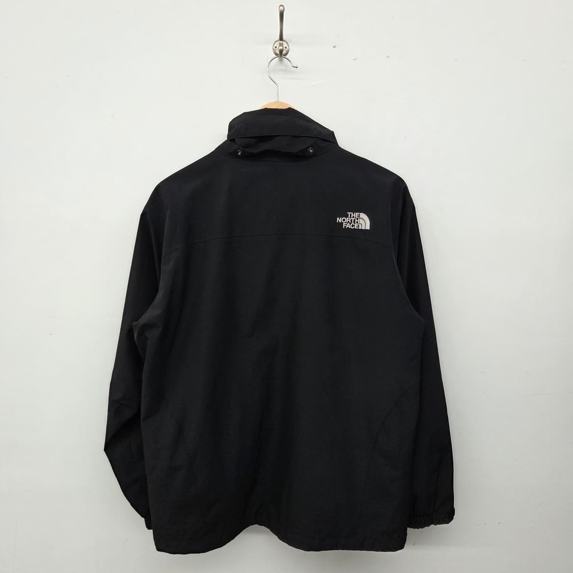 노스페이스 블랙 바람막이 자켓 남L 상품이미지8