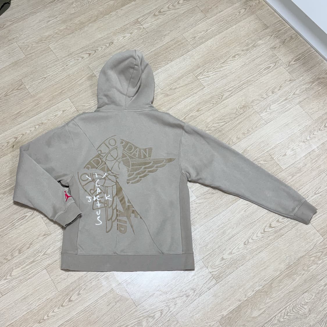 나이키 조던 x 트래비스 스캇 풀오버 후드티 아시아핏 L 상품이미지4