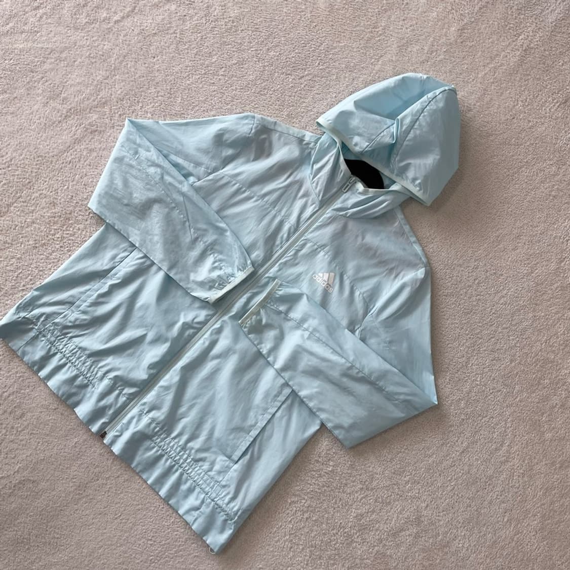 S 아디다스 여성 윈드 경량 바람막이 러닝 백로고 하늘색 상품이미지3