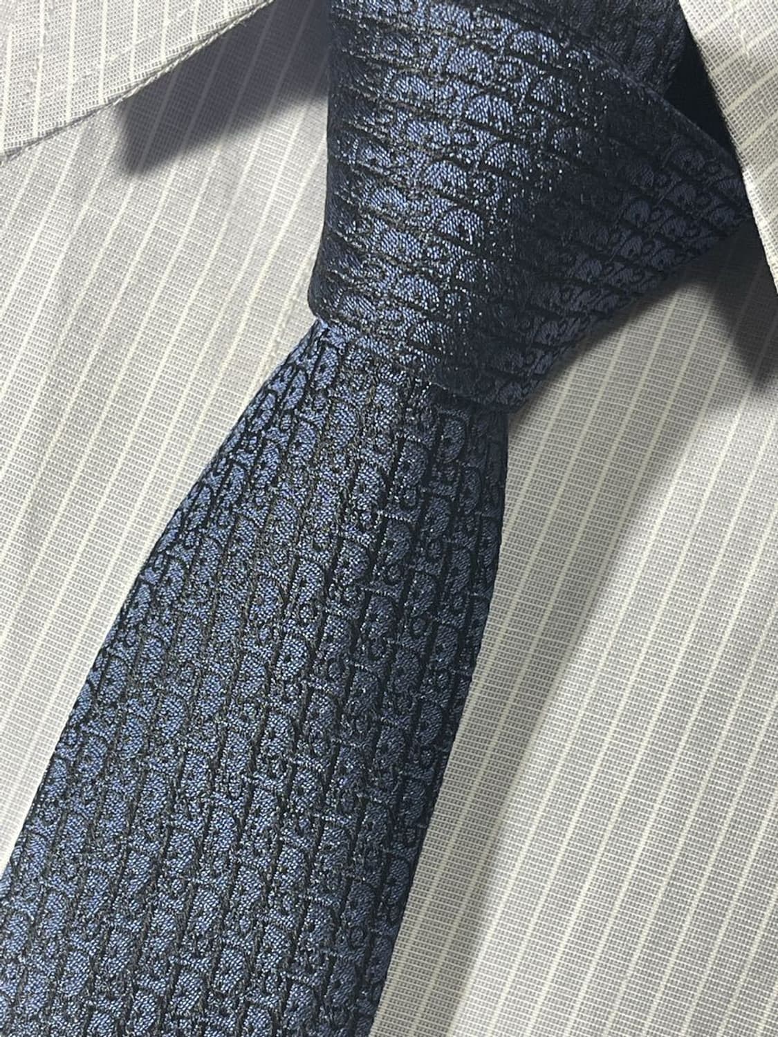 디올옴므 오블리크 실크 넥타이 상품이미지5