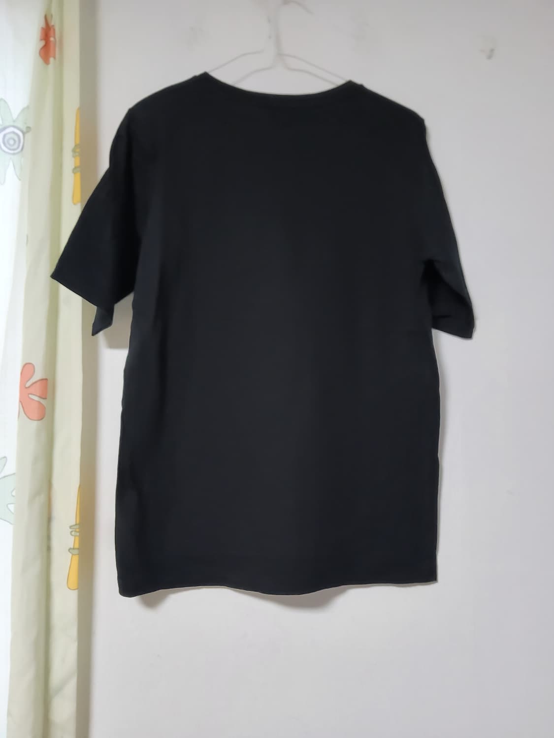 칼 라거펠트 티셔츠 블랙 고양이 글리티55 상품이미지2