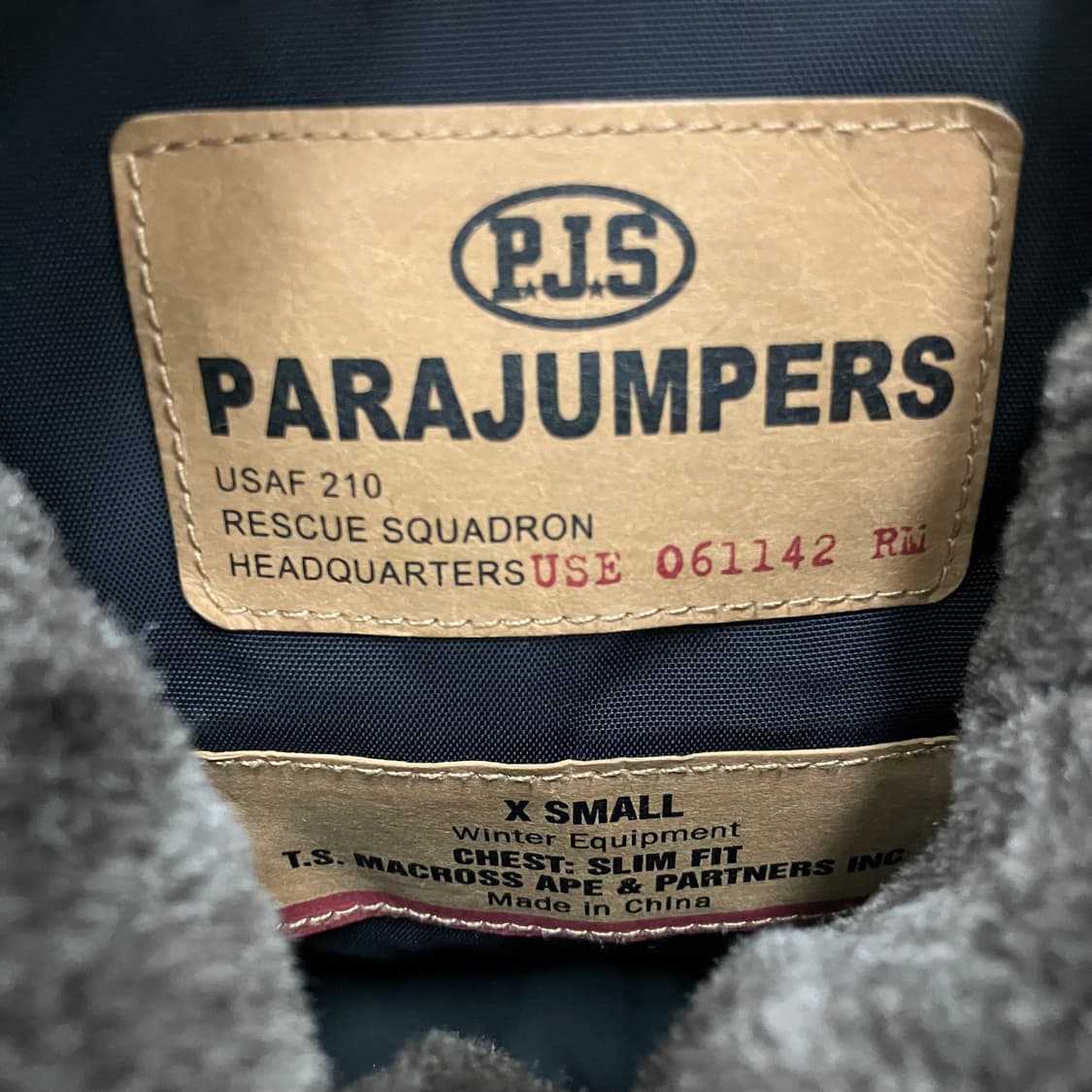 파라점퍼스 코벅 다운 패딩 베스트 XS 상품이미지3