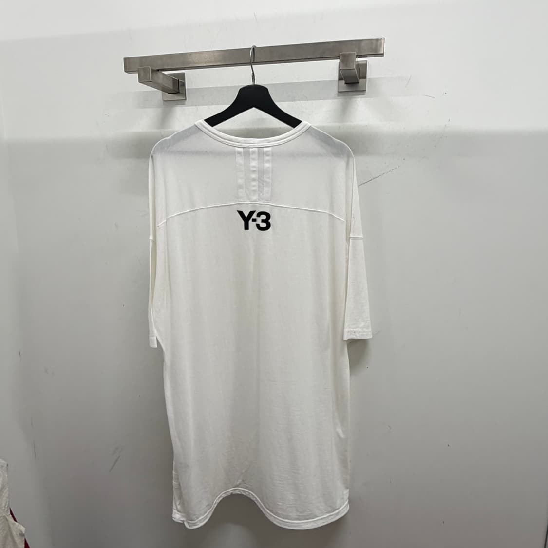 Y-3 오버사이즈 백로고 티 상품이미지3
