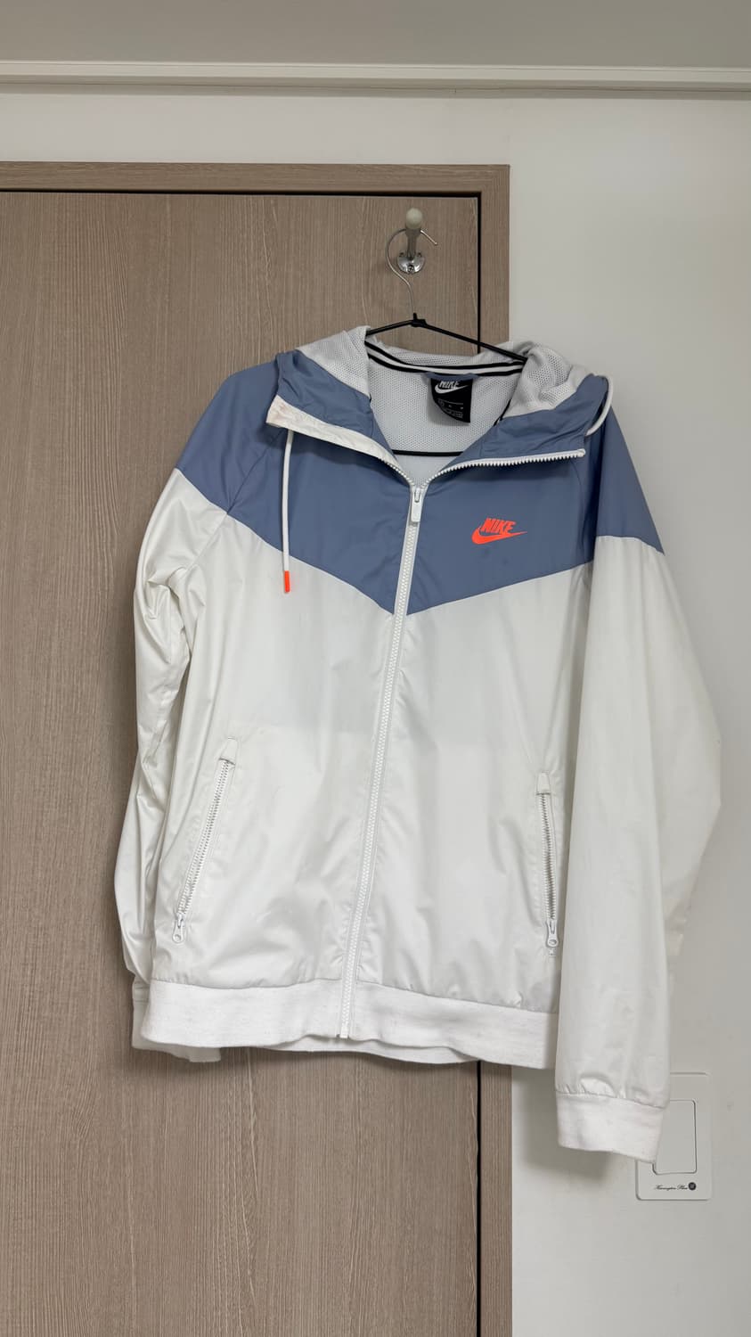 나이키 바람막이 상품이미지1