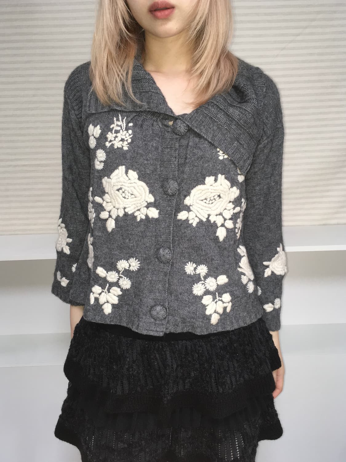 jpn vintage grey flower handwork cardiga 상품이미지1