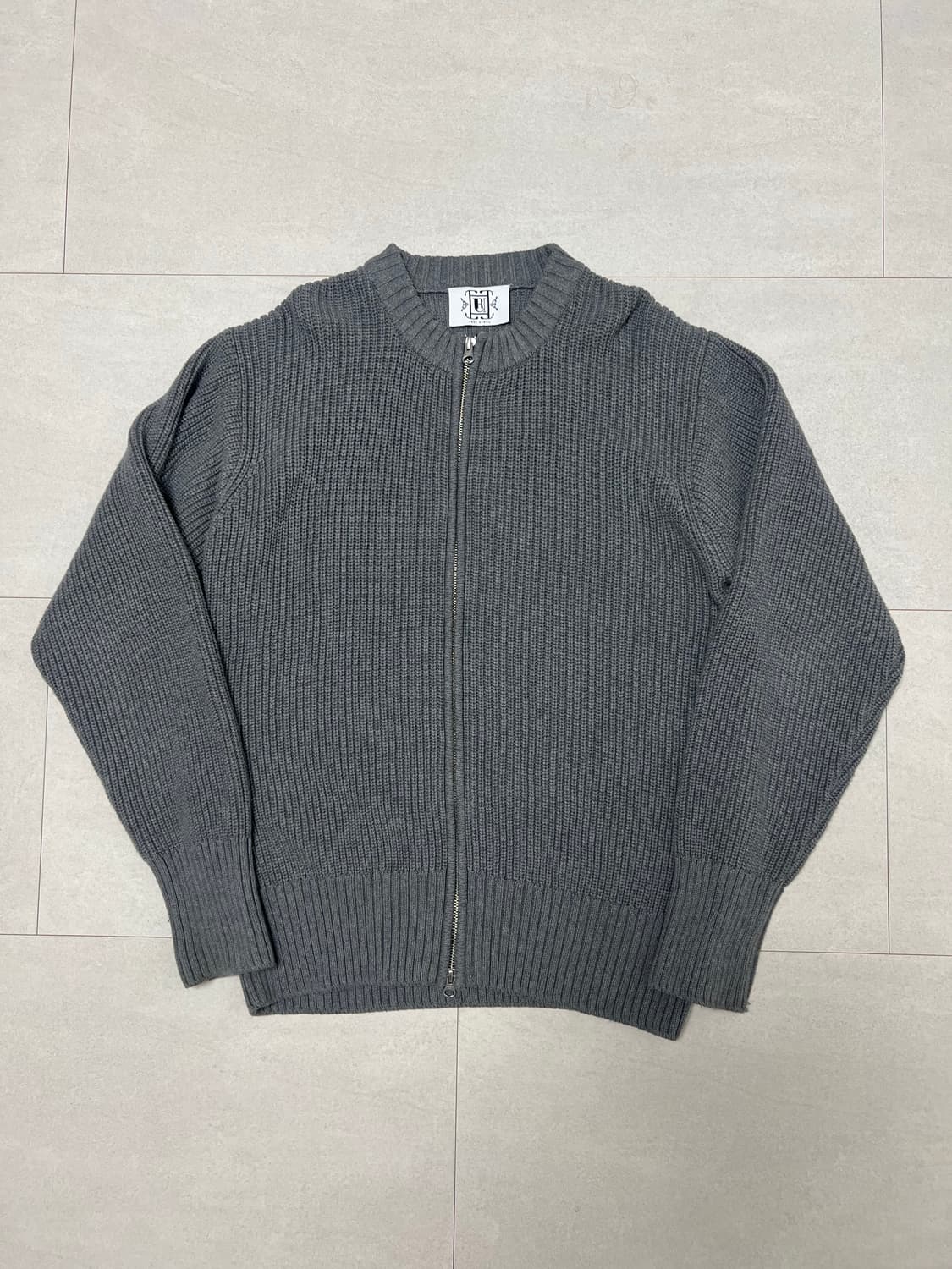 프루이 라운드넥 니트 집업 그레이 상품이미지1