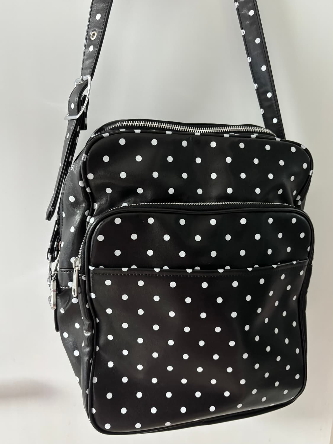 꼼데가르송 도트 크로스백  상품이미지3