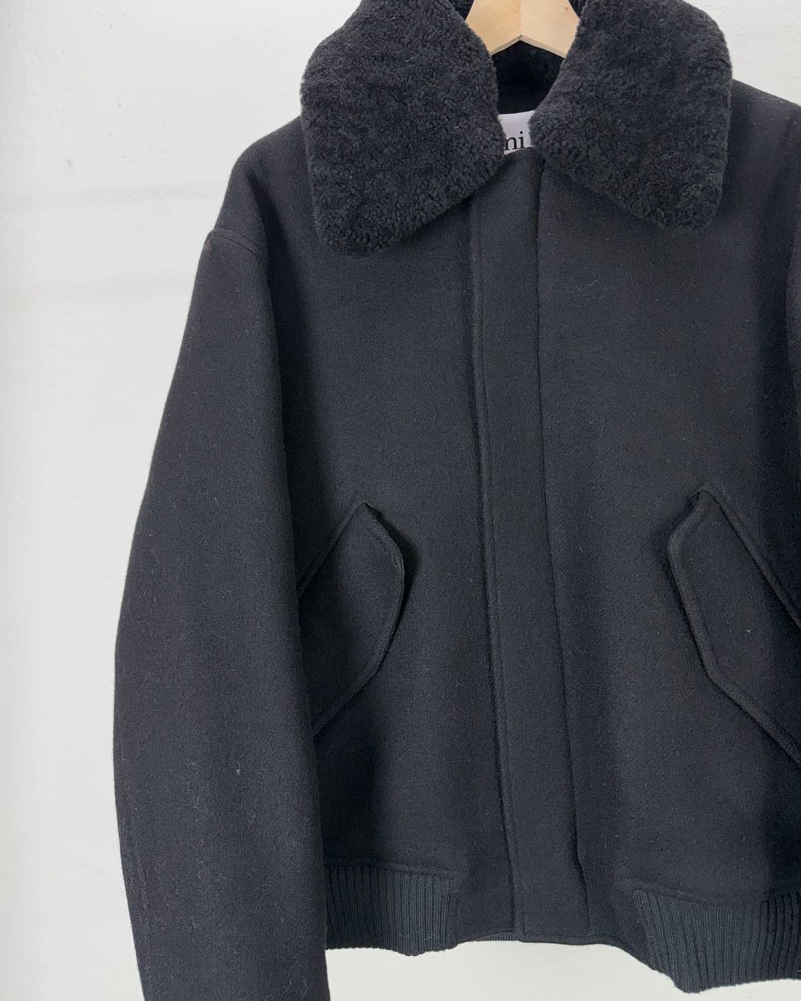 아미 시어링 칼라 봄버 자켓 블랙 상품이미지2