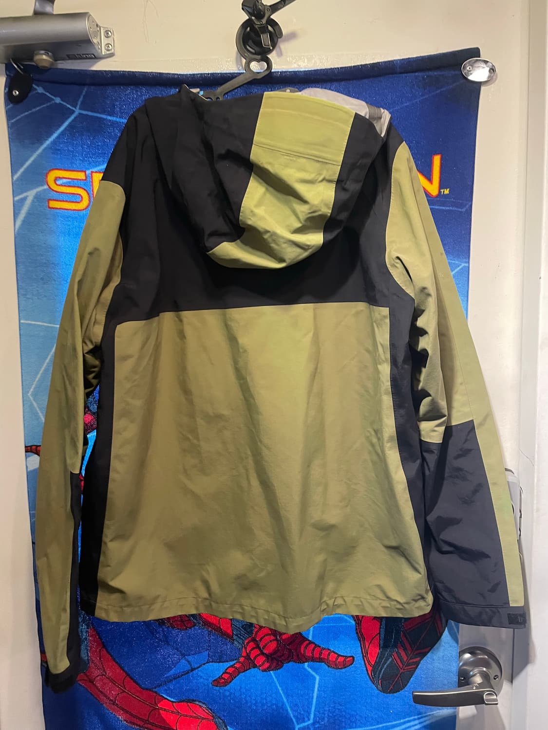 디스이즈네버뎃 바람막이 L 루즈핏  상품이미지6