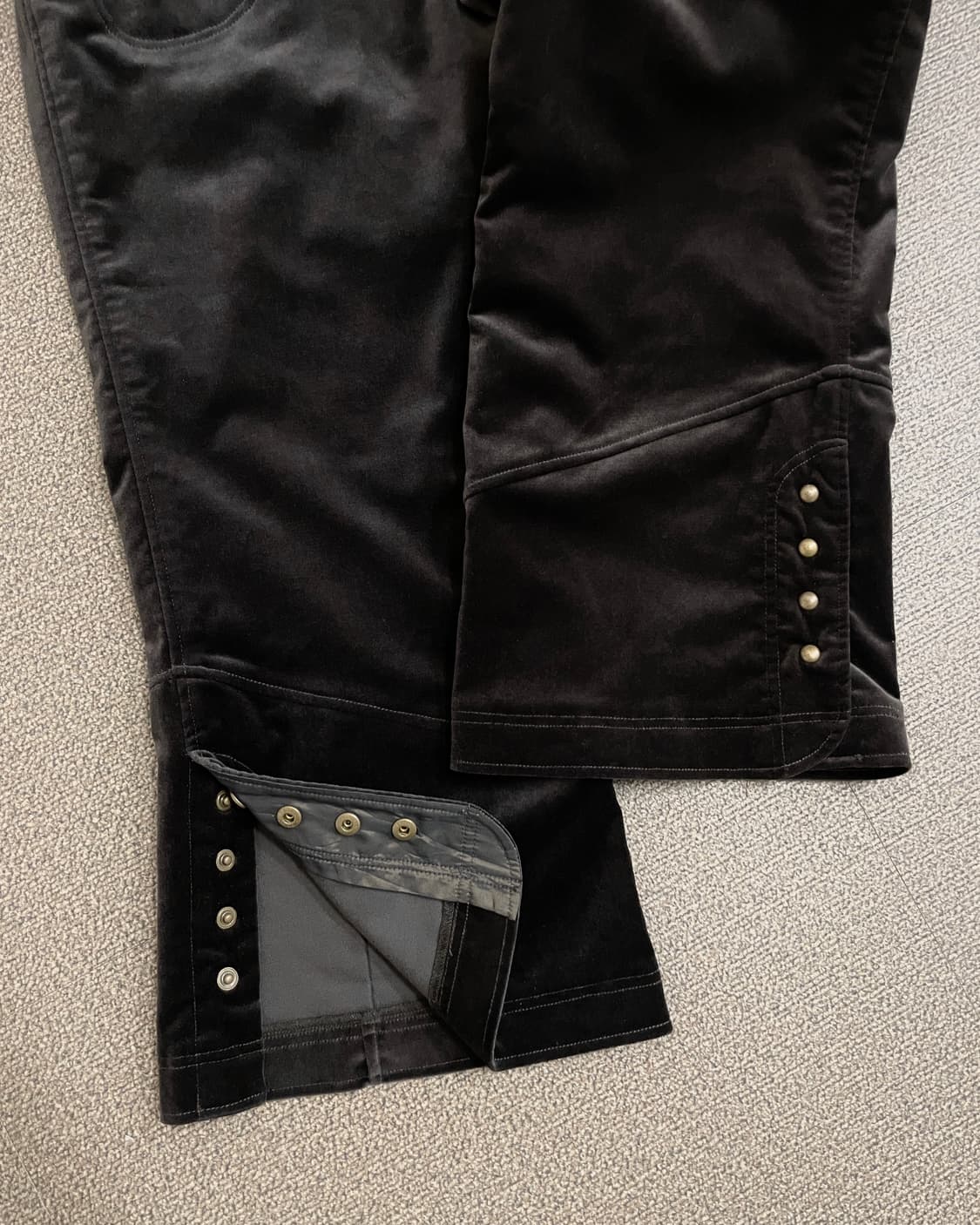 벨벳 플레어 크롭 팬츠 상품이미지6