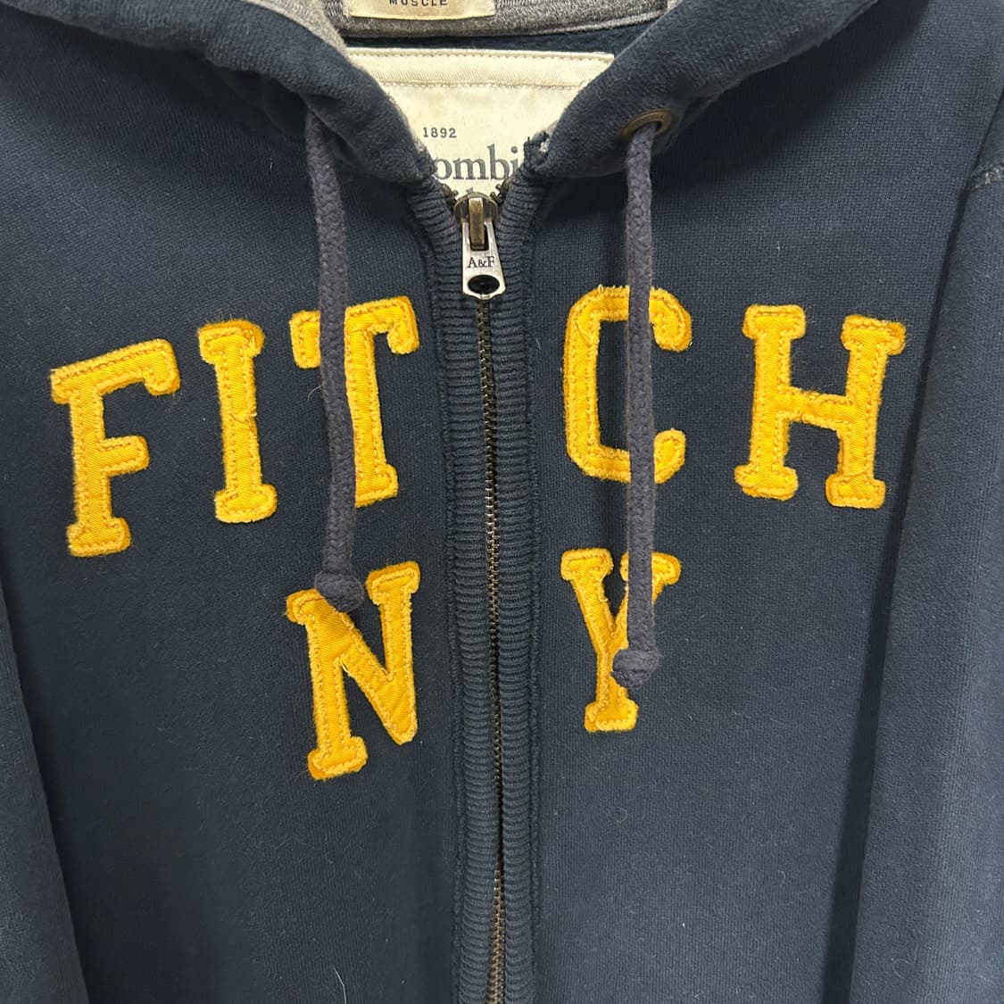 아베크롬비 y2k 머슬하이 후드집업 네이비 상품이미지3