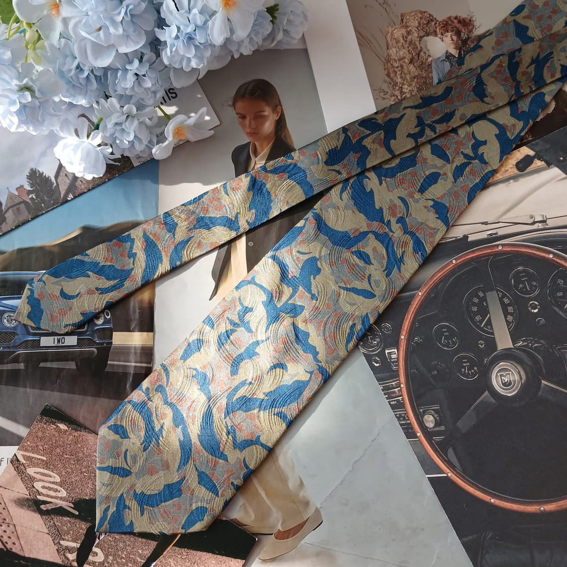 더반 실크 블루 패턴 넥타이 8.6cm A+등급 A19398
 상품이미지5