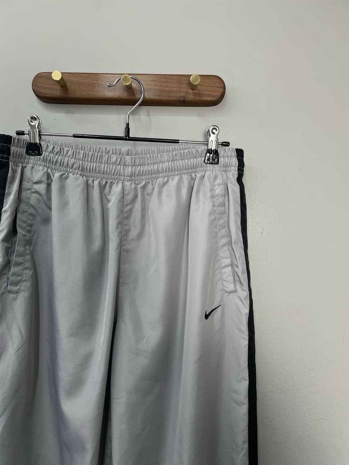 나이키 00s 그레이 스우시 로고 트랙팬츠 H1871 상품이미지3