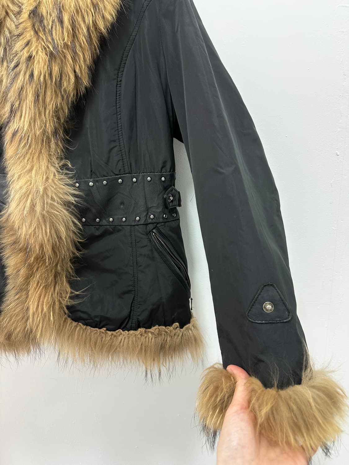 Raccoon fur sheepskin leather detail fur 상품이미지4