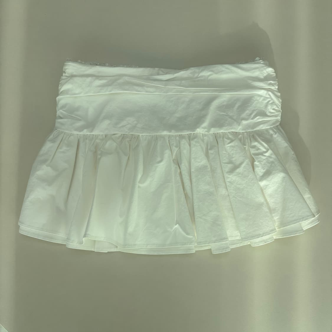 에즈이프 캘리 셔링 레이스 미니 스커트 (실착 0회) 상품이미지5