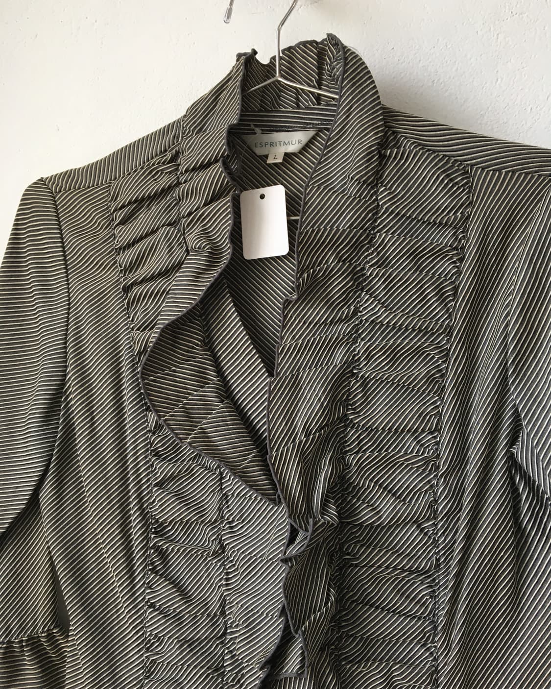 Shirring point stripe pattern blouse 상품이미지4