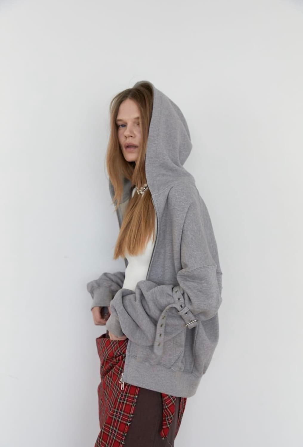 Dared 데어드 백 스터드 후드집업 그레이 상품이미지1