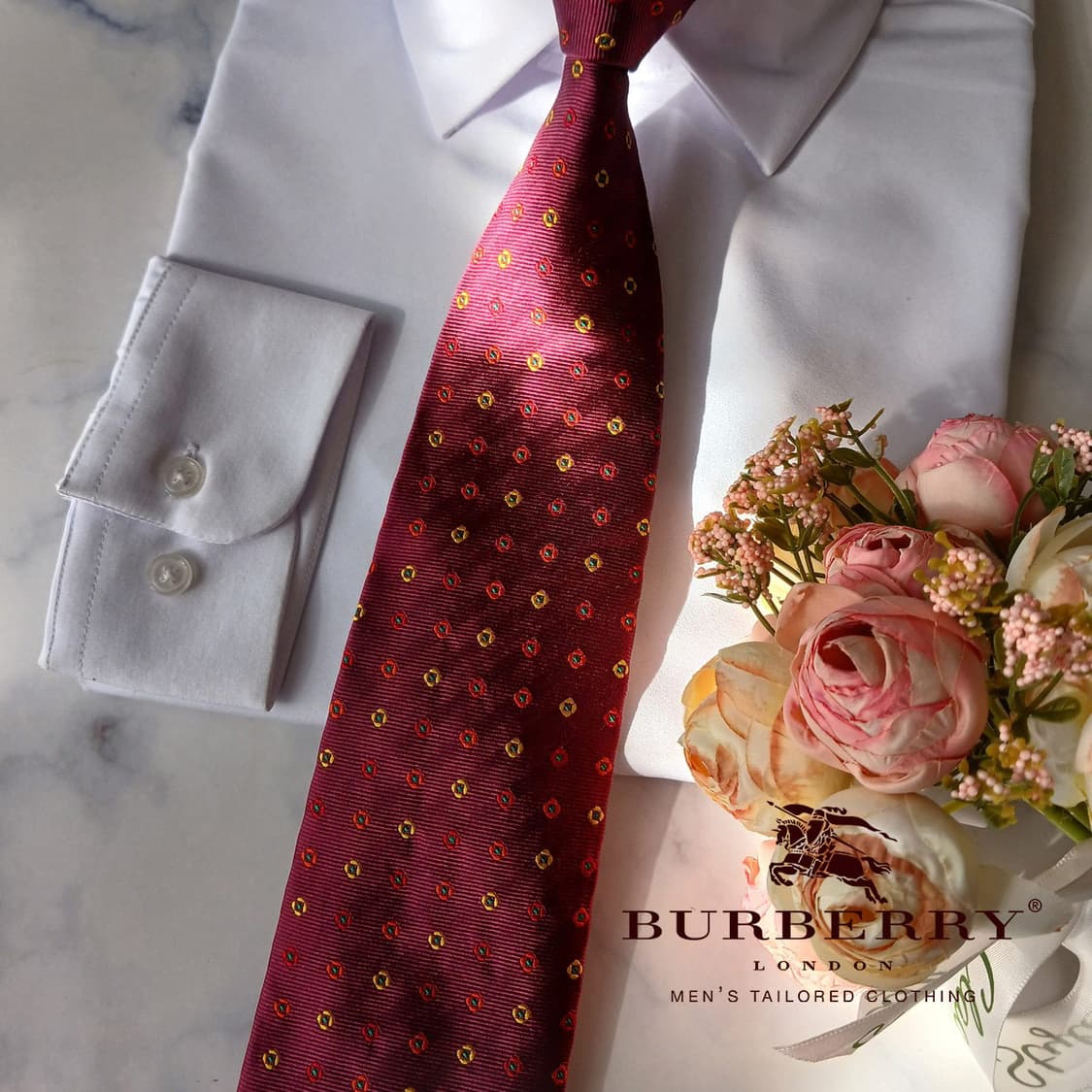 버버리 실크 와인 도트 넥타이 9.5cm A등급 A19606
 상품이미지1
