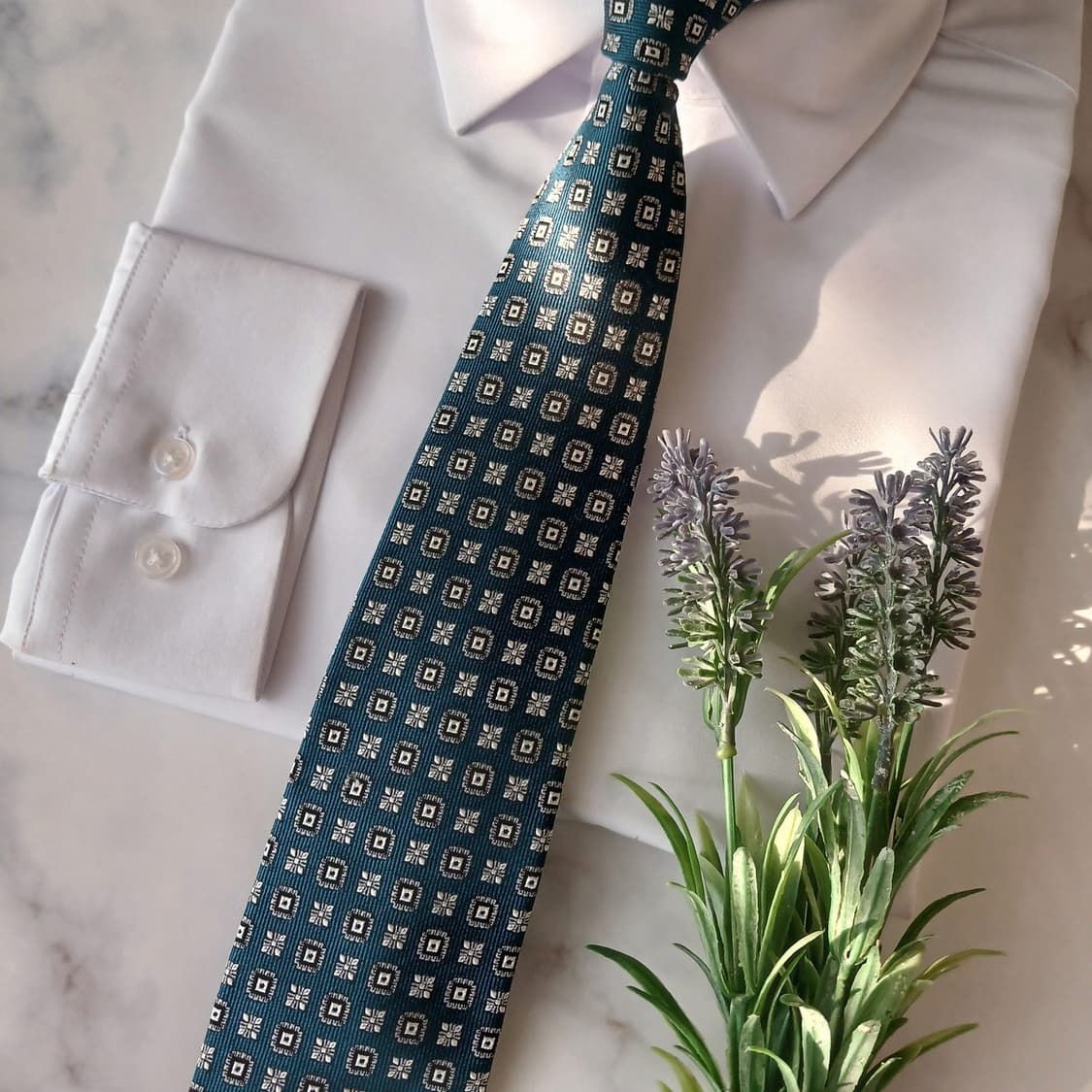 로가디스 실크&폴리 블루 지오메트릭 넥타이 8cm A+등급 A18879
 상품이미지4